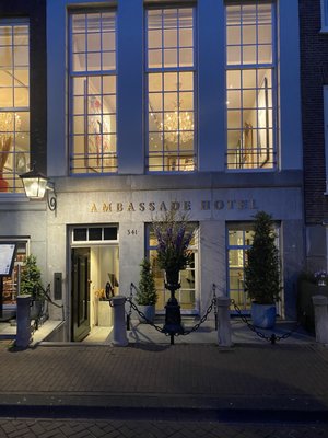 Ambassade Hotel by null