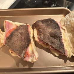 La Capital de los Jugos - Look at the color of the steak