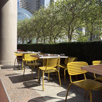 P.J. Clarke's - Outdoor seating - American Near Me - New York, New York
