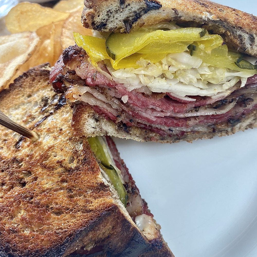 Lardon - Reuben - Cafes Near Me - Chicago, Illinois Lardon - Reuben - Cafes Near Me - Chicago, Illinois