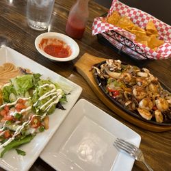 La Paloma - Paloma fajitas