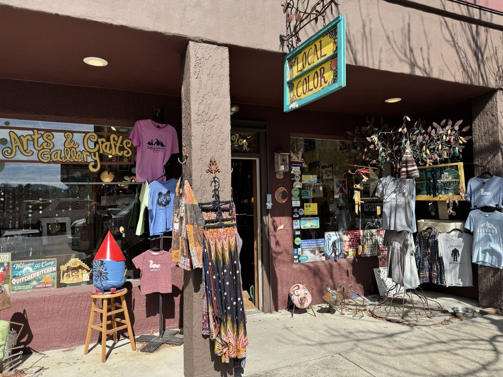 Social spots from Local Color