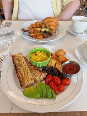 Café Lunette by null