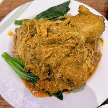 Ipoh Kopitiam - Chicken curry dry noodle - Malaysian Near Me - Alhambra, California