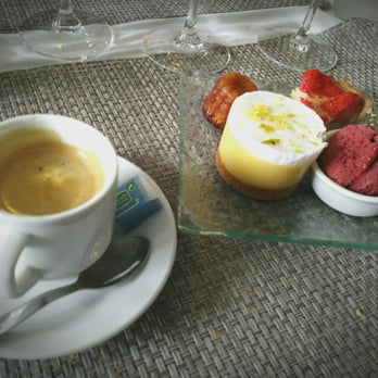 Le Basilic - Café gourmand - French Near Me - Caudry, 59