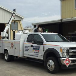 Baker Petroleum - Setting propane tanks in Laurel, DE