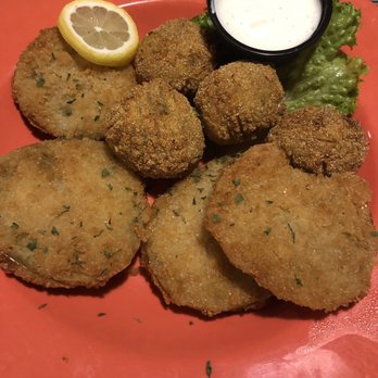 Captain Brad's Coastal Kitchen - Fried green tomatoes - Seafood Near Me - Tomball, Texas