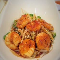 Canton House - Seasoned Rice/Shrimp in a Lime Basil Tossed/Wok Vegetables/Broccoli/Bean Sprouts