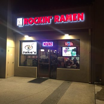 Rockin' Ramen - The outside area - Ramen Near Me - Temecula, California