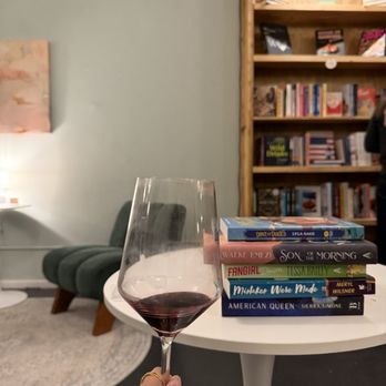 Passages Wine and Books - Bookstores Near Me - Chicago, Illinois