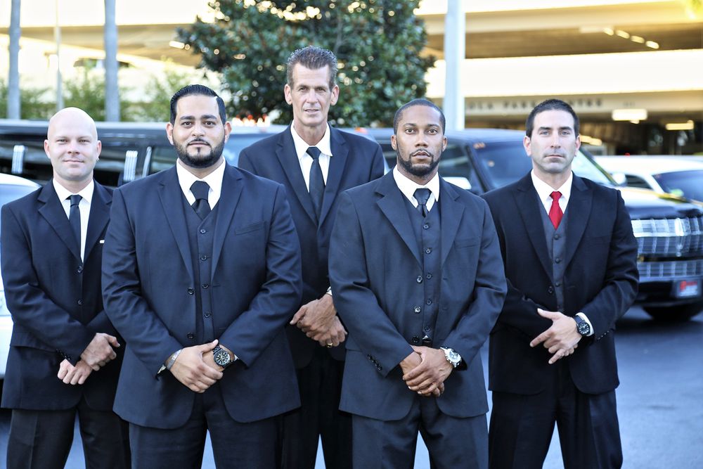 HAPPY LIMOUSINE Updated August 2024 71 Reviews 1265 Spruce Ave