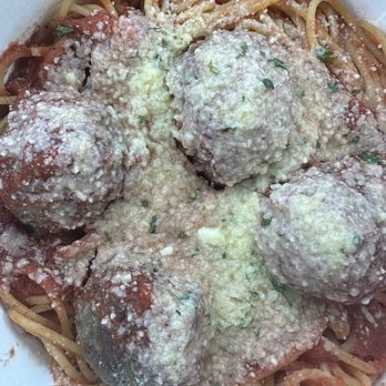 Endless Pastabilities - Spaghetti Marinara with meatballs 10/10 - Italian Near Me - Las Vegas, Nevada
