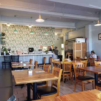 Moke’s Bread And Breakfast - View from our table - Breakfast & Brunch Near Me - Honolulu, Hawaii