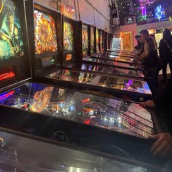 Industry Arcade - Dozens of pinball machines