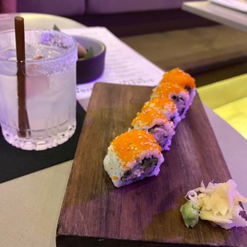 Paperfish Sushi - California Roll - Sushi Bars Near Me - Miami, Florida