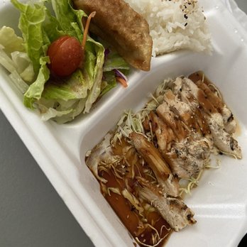 Tengoku Sushi - Sad looking bento box - Japanese Near Me - Henderson, Nevada Tengoku Sushi - Sad looking bento box - Japanese Near Me - Henderson, Nevada