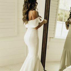 Kim's Alterations - Wedding dress altered by Kim in one week.