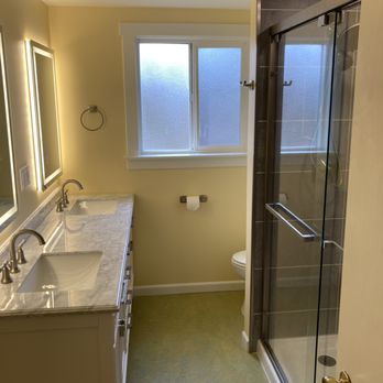 Davis Home Dynamics - Complete bathroom renovation - marmoleum flooring, tub to shower conversion - General Contractors Near Me - Springfield, Oregon Davis Home Dynamics - Complete bathroom renovation - marmoleum flooring, tub to shower conversion - General Contractors Near Me - Springfield, Oregon