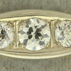 Woulf & Ury Jewelers - 1.34 ctw Old European Cut diamond ring, die struck, 14karat white and yellow gold.