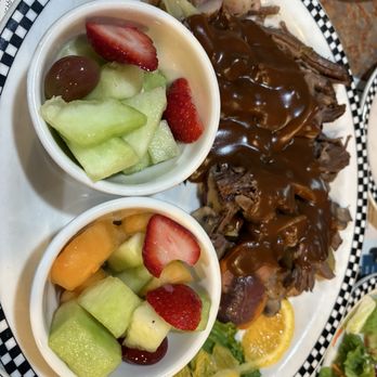 Black Bear Diner Sunnyvale - Slow-Cooked Pot Roast - Breakfast & Brunch Near Me - Sunnyvale, California Black Bear Diner Sunnyvale - Slow-Cooked Pot Roast - Breakfast & Brunch Near Me - Sunnyvale, California