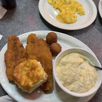 RedEye Diner - Fish and Grits - Diners Near Me - Charlotte, North Carolina RedEye Diner - Fish and Grits - Diners Near Me - Charlotte, North Carolina