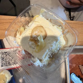 Jim 'N Nick's Bar-B-Q - Banana pudding - Barbeque Near Me - Savannah, Georgia Jim 'N Nick's Bar-B-Q - Banana pudding - Barbeque Near Me - Savannah, Georgia