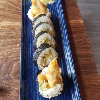 Okane - Crunchy Hamachi roll - Sushi Bars Near Me - San Francisco, California Okane - Crunchy Hamachi roll - Sushi Bars Near Me - San Francisco, California