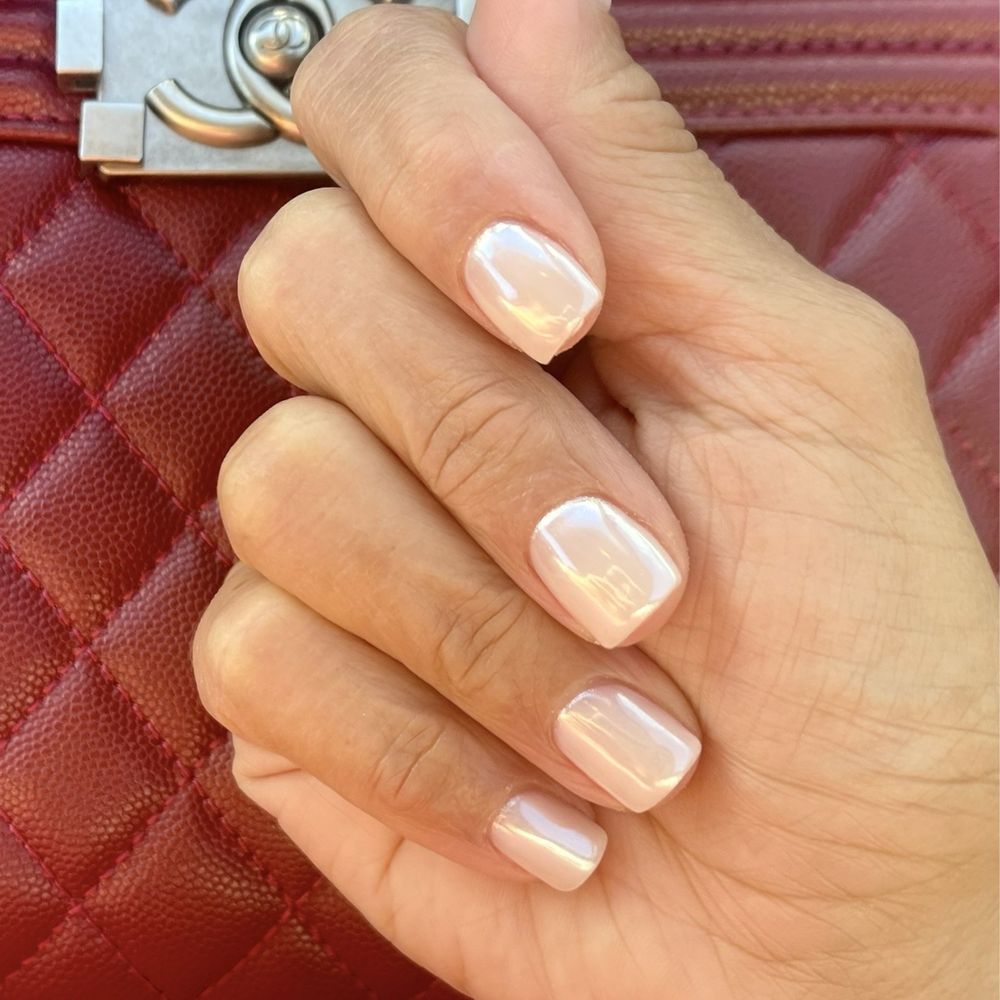 Gloss Nail Bar - Tracy//Mirror Chrome - Nail Salons Near Me - Anaheim, California Gloss Nail Bar - Tracy//Mirror Chrome - Nail Salons Near Me - Anaheim, California