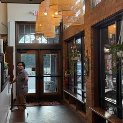Fresco's Entry. It seems like the new owners (last 8 months) are trying to get the place "ship shape". Joe, the original GM, is back.