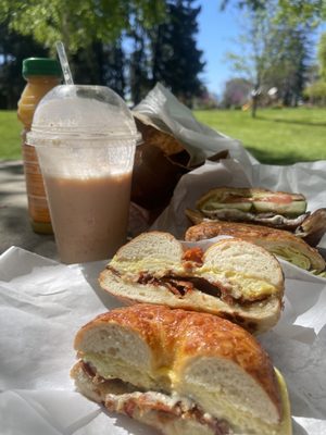 Daily Donuts & Sandwich Bagels by null