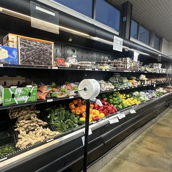 Rumis Turkish Grill - produce - International Grocery Near Me - Cleveland, Ohio Rumis Turkish Grill - produce - International Grocery Near Me - Cleveland, Ohio