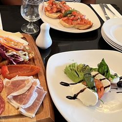 Toscana - We ordered a lot of food, and enjoyed every last bit of it!