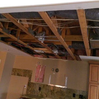 AZBrite Carpet Care - This client needed our help with emergency water damage mitigation when their upstairs master bathroom flooded their kitchen - Carpet Cleaning Near Me