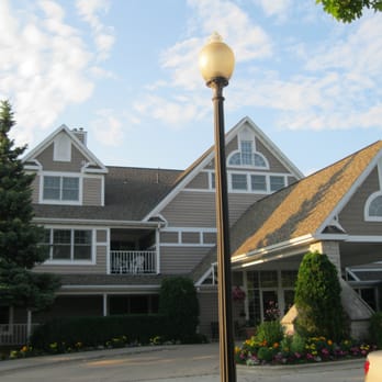Bridgeport Waterfront Resort - Outside near main entrance - Resorts Near Me - Sturgeon Bay, Wisconsin Bridgeport Waterfront Resort - Outside near main entrance - Resorts Near Me - Sturgeon Bay, Wisconsin