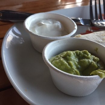 Mahony's Tavern - Disposable paper cups - Irish Near Me - Vancouver, British Columbia