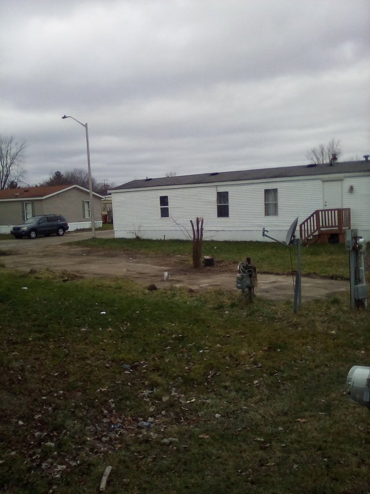 CEDAR SPRINGS MOBILE ESTATES Updated September 2024 18 Photos 400 Susan, Cedar Springs