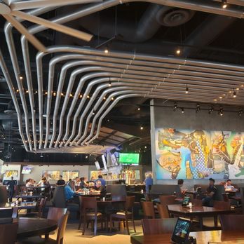 Yard House - Vegetarian Near Me - Burbank, California Yard House - Vegetarian Near Me - Burbank, California