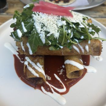 Pilsen Yards - Chicken Tinga Flautas - Tacos Near Me - Chicago, Illinois