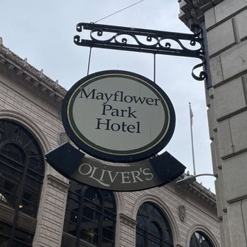 Mayflower Park Hotel - Hotels Near Me - Seattle, Washington Mayflower Park Hotel - Hotels Near Me - Seattle, Washington