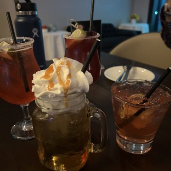 Rockafella's Restaurant - Butterbeer - American Near Me - Salem, Massachusetts