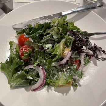 Bluestone Restaurant  - Delicious garden salad with ranch dressing - American Near Me - Timonium, Maryland