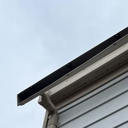 Mr Everything Md Construction - Gutter replaced.