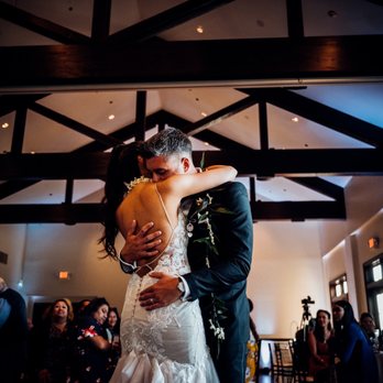 Duy Ho Photography - First dance - Event Photography Near Me