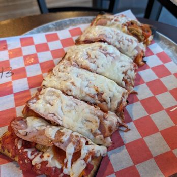 Waterman Brewing Company - All meat pizza flatbread. Was average. - Breweries Near Me - Elk Grove, California Waterman Brewing Company - All meat pizza flatbread. Was average. - Breweries Near Me - Elk Grove, California
