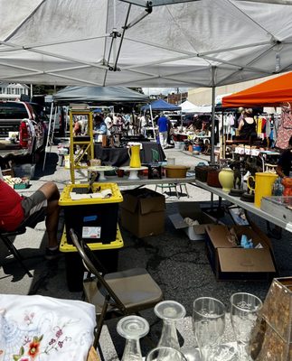 Beacon Flea Market by null