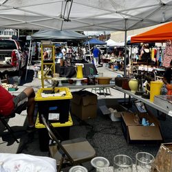 Beacon Flea Market