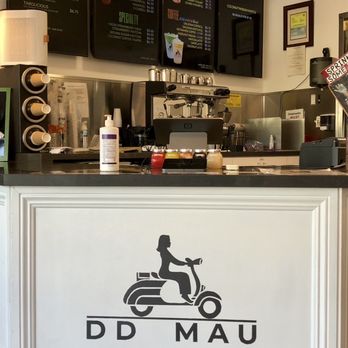 DD Mau - Inside views - Coffee & Tea Near Me - Cerritos, California