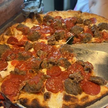Grimaldi's Pizzeria - The Don Pizza - Desserts Near Me - Wichita, Kansas