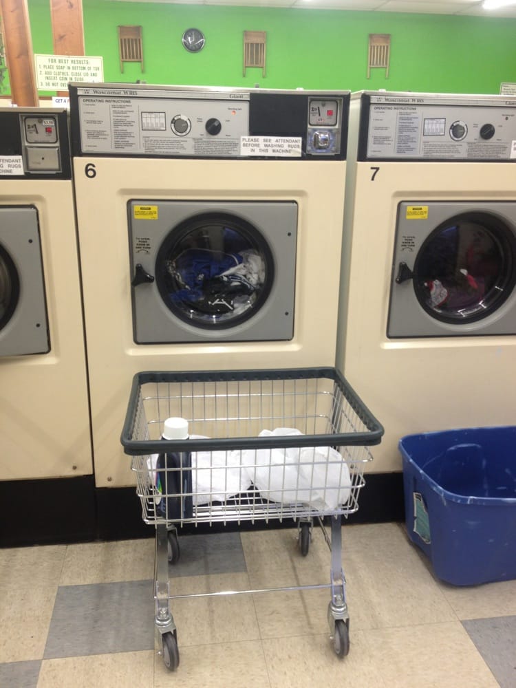 HOLLAND LAUNDRY Updated April 2024 841 S McCord Rd, Holland, Ohio