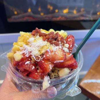 Palm Berries - Acai build your own - Acai Bowls Near Me - Charlotte, North Carolina